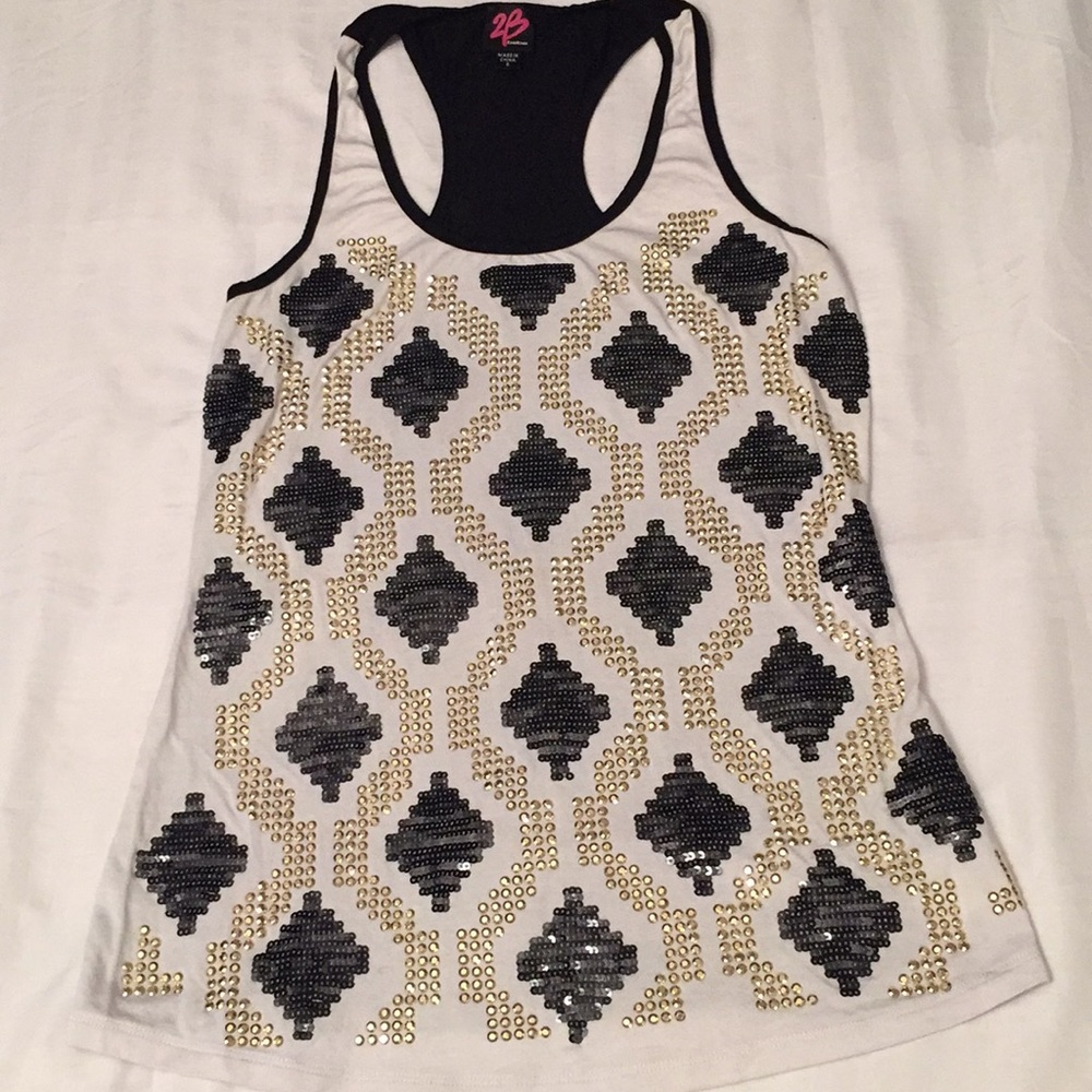 Bebe Tank top 😍